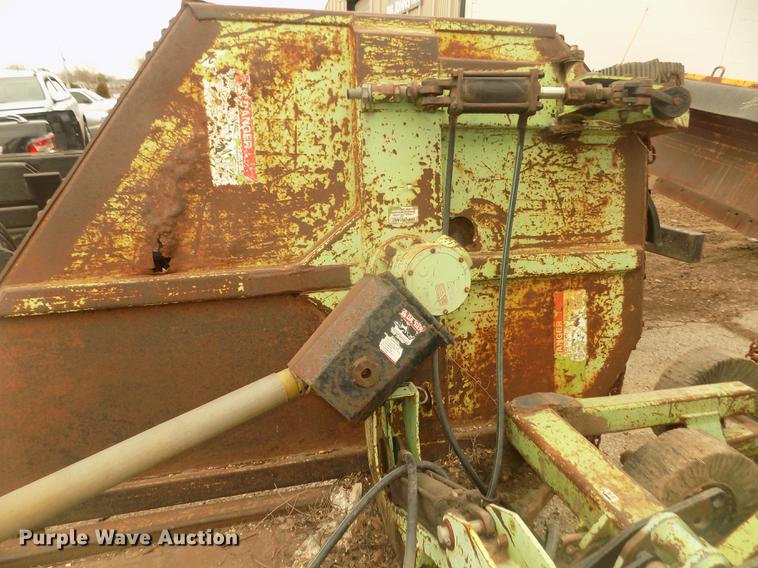 image for item DD2796 Schulte XH1000 rotary mower