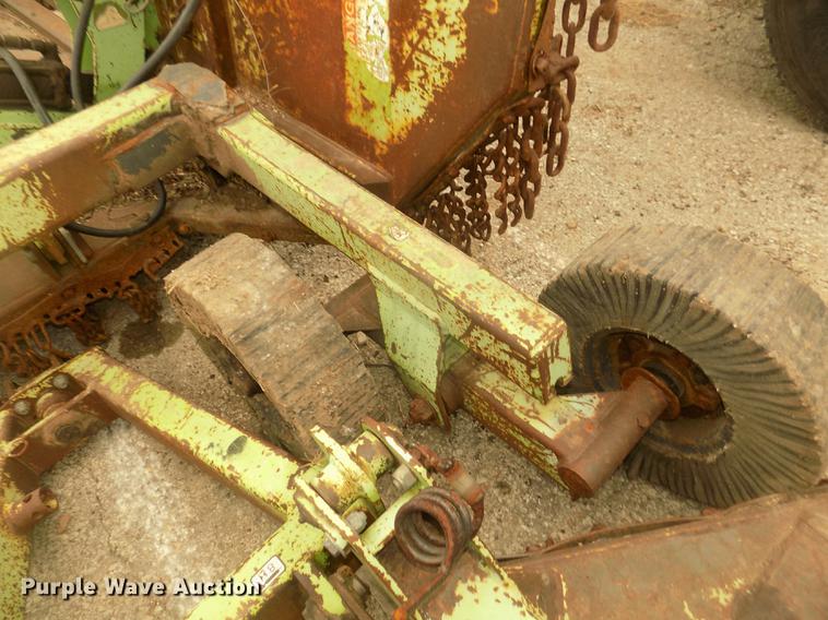 image for item DD2796 Schulte XH1000 rotary mower