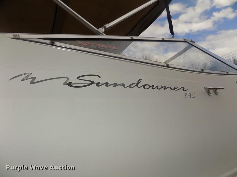 image for item DD2806 1999 Four Winns Sundowner boat