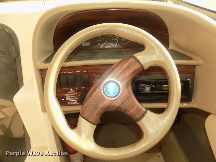 image for item DD2806 1999 Four Winns Sundowner boat