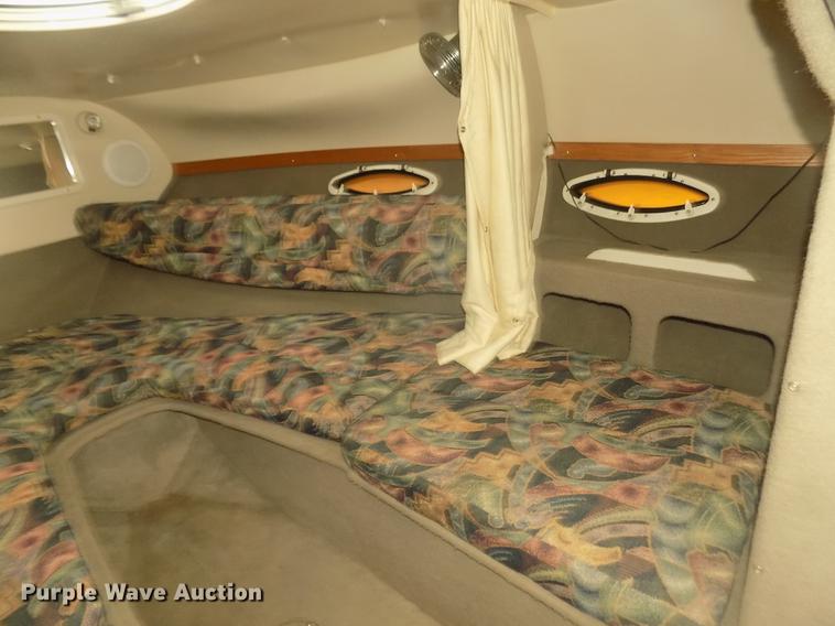 image for item DD2806 1999 Four Winns Sundowner boat