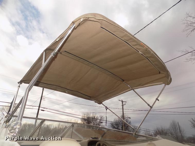 image for item DD2806 1999 Four Winns Sundowner boat