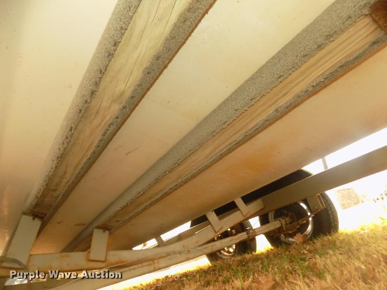 image for item DD2806 1999 Four Winns Sundowner boat