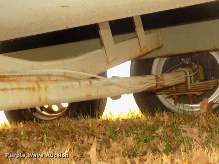 image for item DD2806 1999 Four Winns Sundowner boat