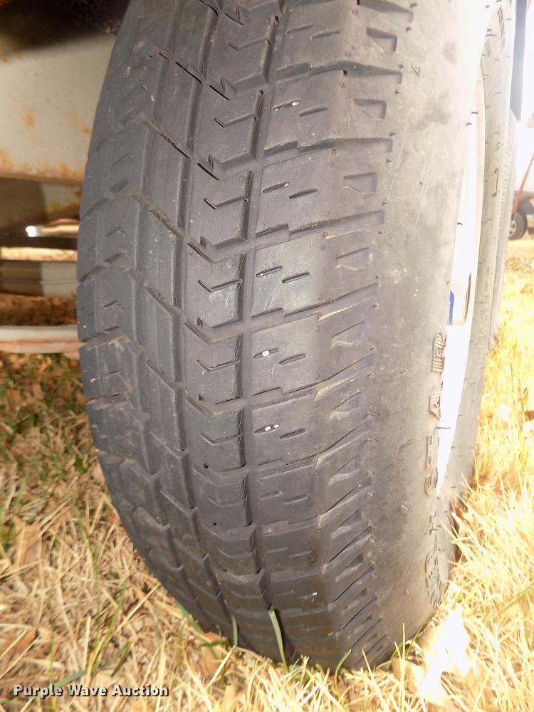 image for item DD2806 1999 Four Winns Sundowner boat