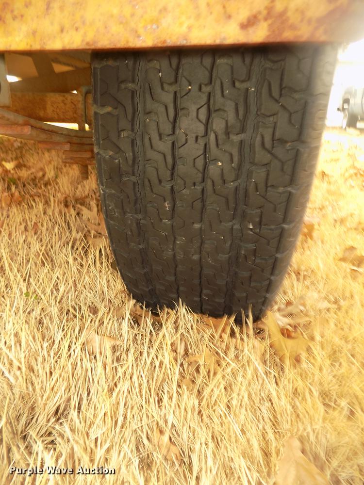 image for item DD2806 1999 Four Winns Sundowner boat