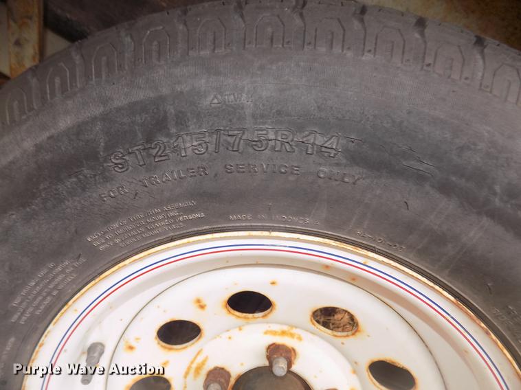 image for item DD2806 1999 Four Winns Sundowner boat