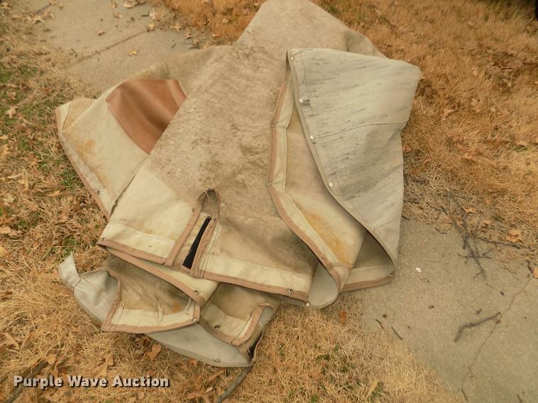 image for item DD2806 1999 Four Winns Sundowner boat