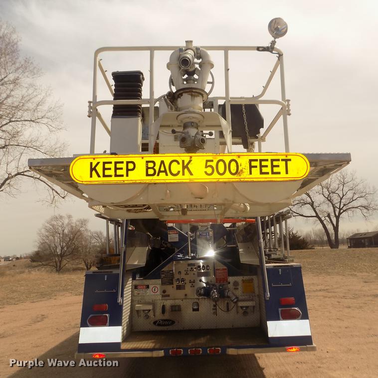 image for item DD2815 1989 Pierce Arrow bucket fire truck