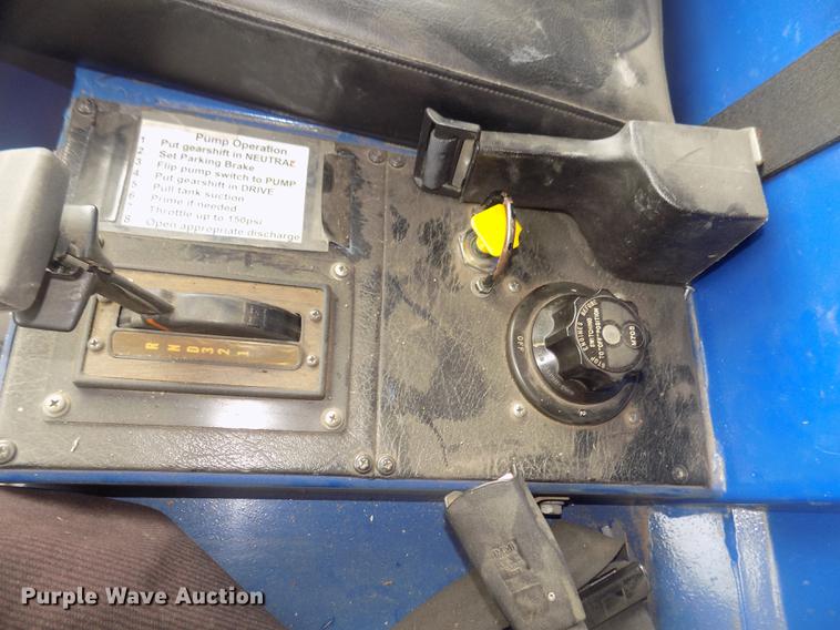 image for item DD2815 1989 Pierce Arrow bucket fire truck