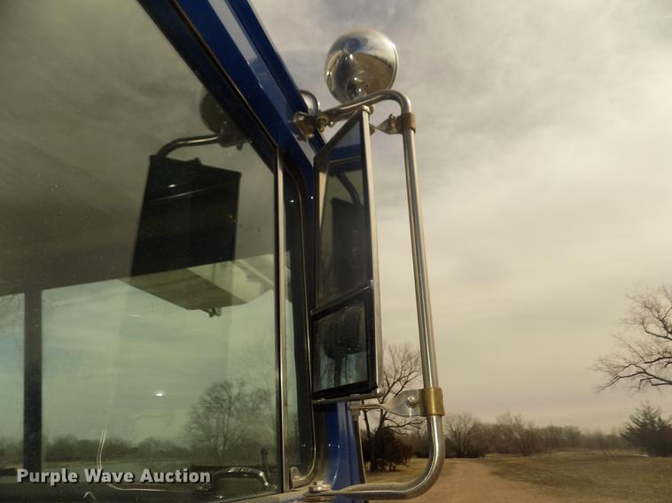 image for item DD2815 1989 Pierce Arrow bucket fire truck