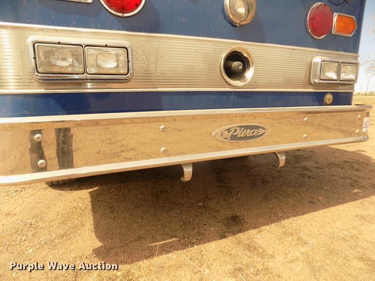 image for item DD2815 1989 Pierce Arrow bucket fire truck