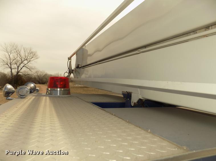 image for item DD2815 1989 Pierce Arrow bucket fire truck