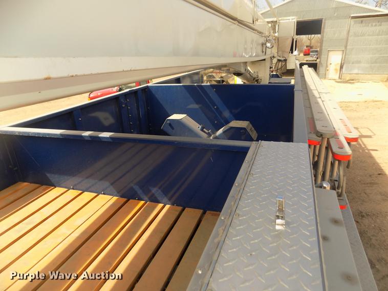 image for item DD2815 1989 Pierce Arrow bucket fire truck