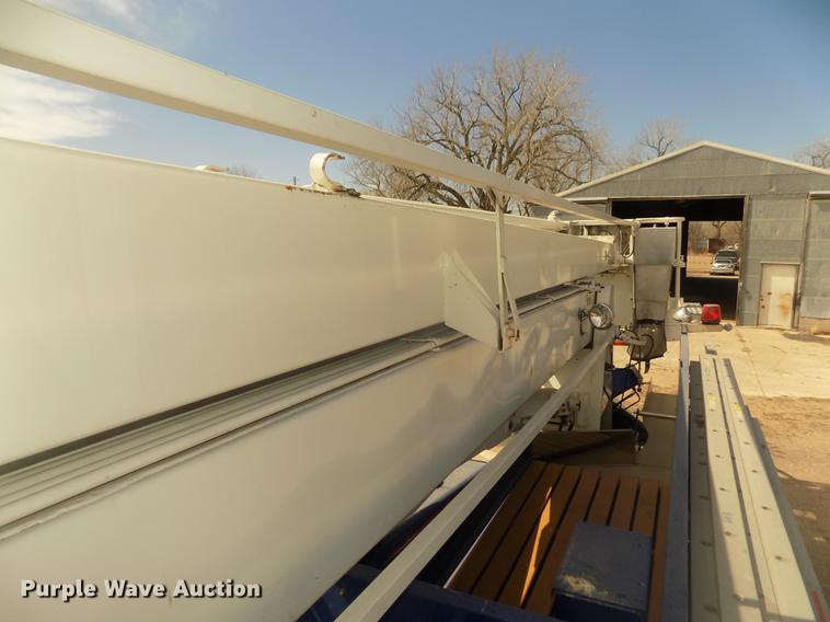 image for item DD2815 1989 Pierce Arrow bucket fire truck