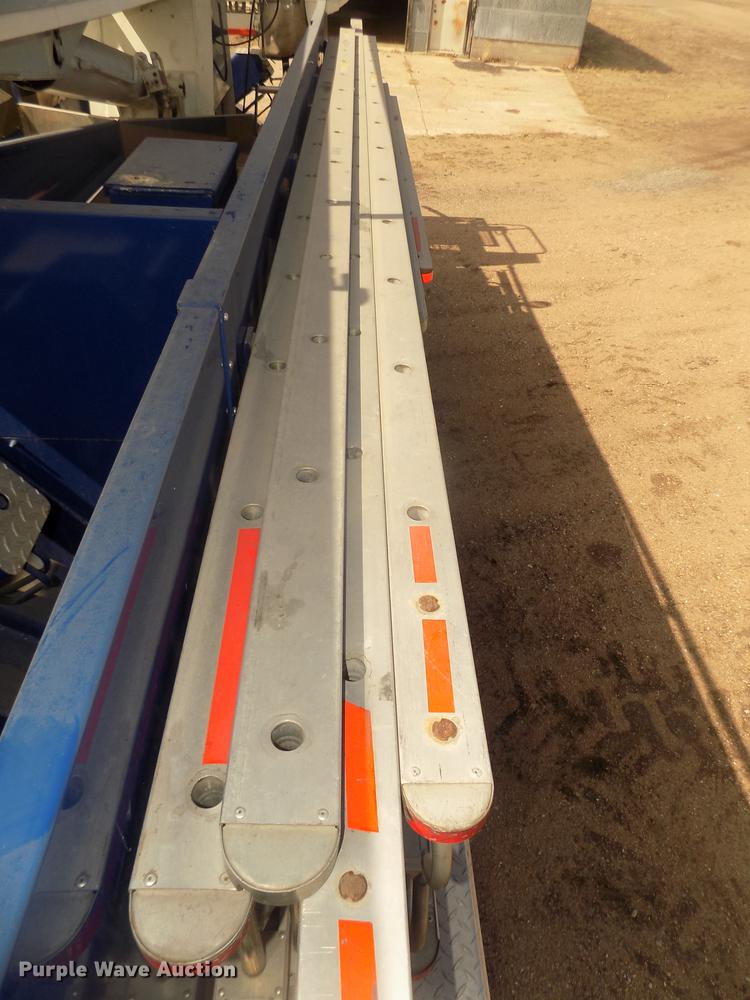 image for item DD2815 1989 Pierce Arrow bucket fire truck