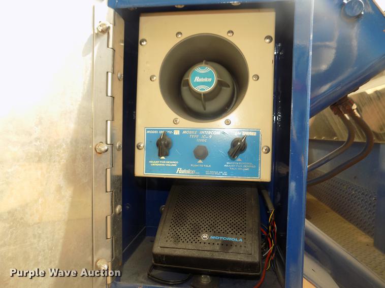 image for item DD2815 1989 Pierce Arrow bucket fire truck