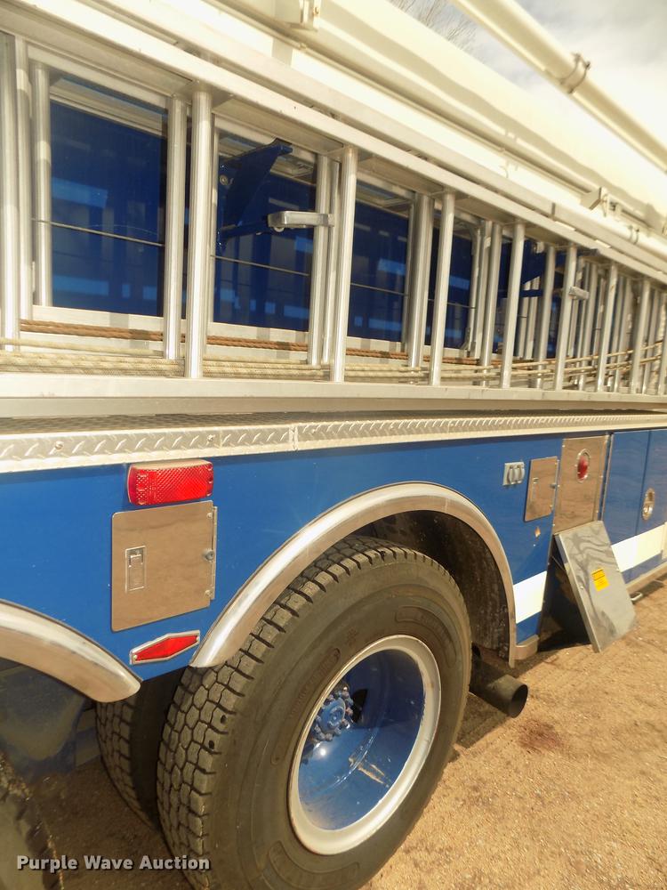 image for item DD2815 1989 Pierce Arrow bucket fire truck