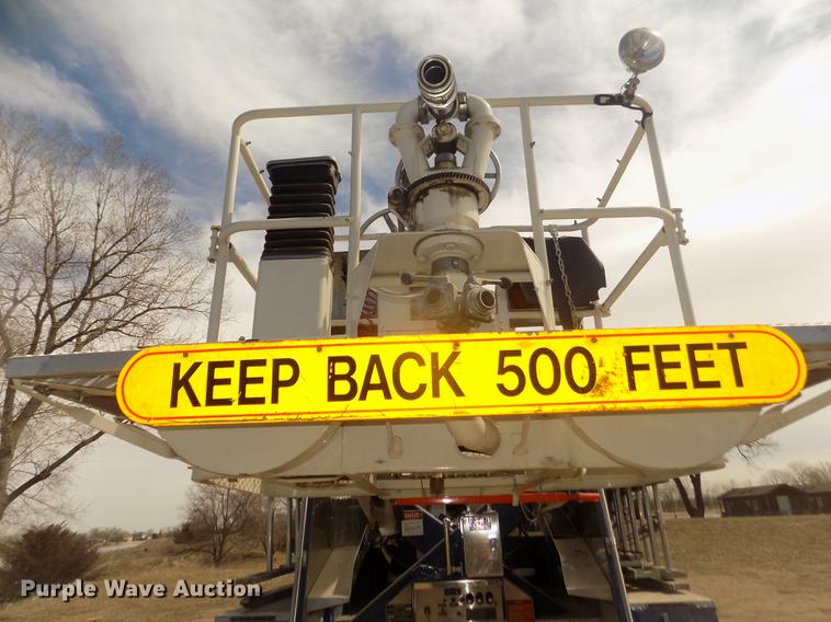 image for item DD2815 1989 Pierce Arrow bucket fire truck