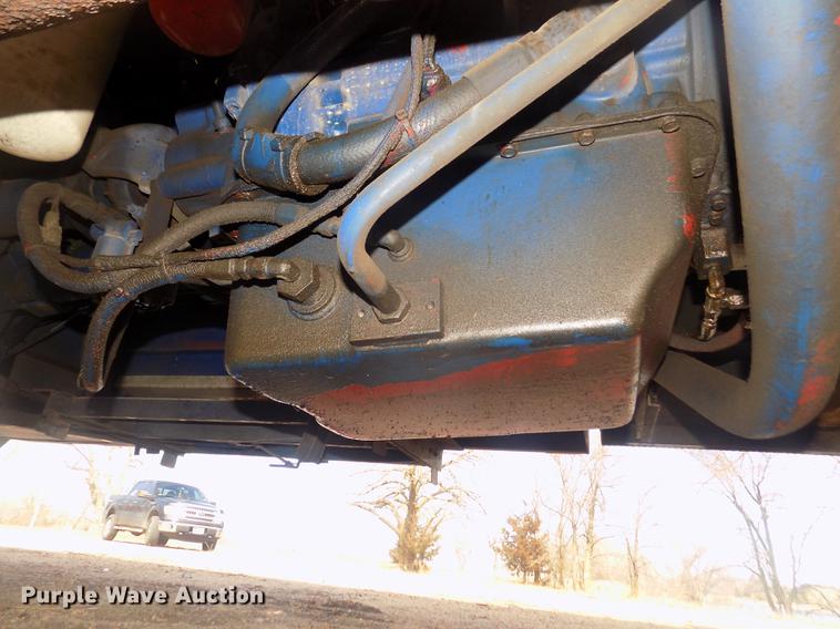 image for item DD2815 1989 Pierce Arrow bucket fire truck