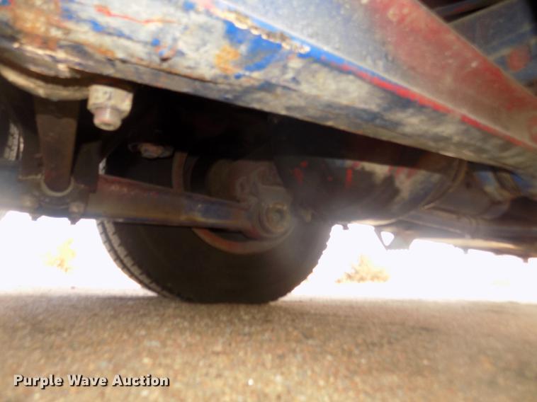 image for item DD2815 1989 Pierce Arrow bucket fire truck