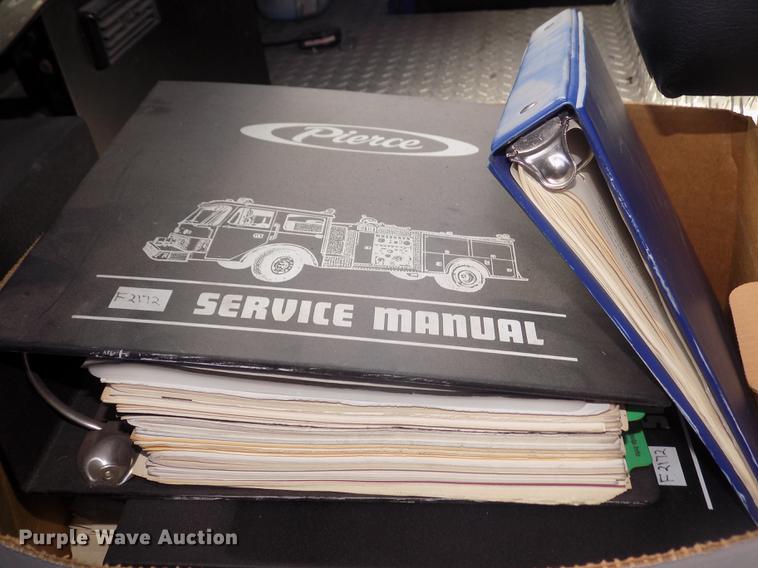 image for item DD2815 1989 Pierce Arrow bucket fire truck