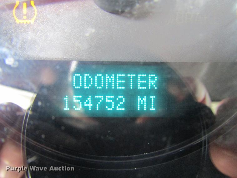 image for item DD7428 2014 Chevrolet Silverado 2500HD Crew Cab utility bed pickup truck