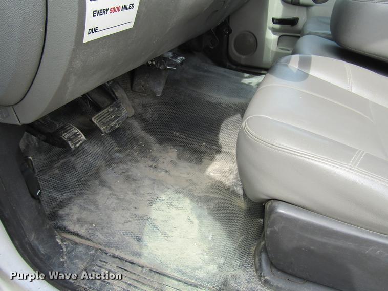 image for item DD7428 2014 Chevrolet Silverado 2500HD Crew Cab utility bed pickup truck