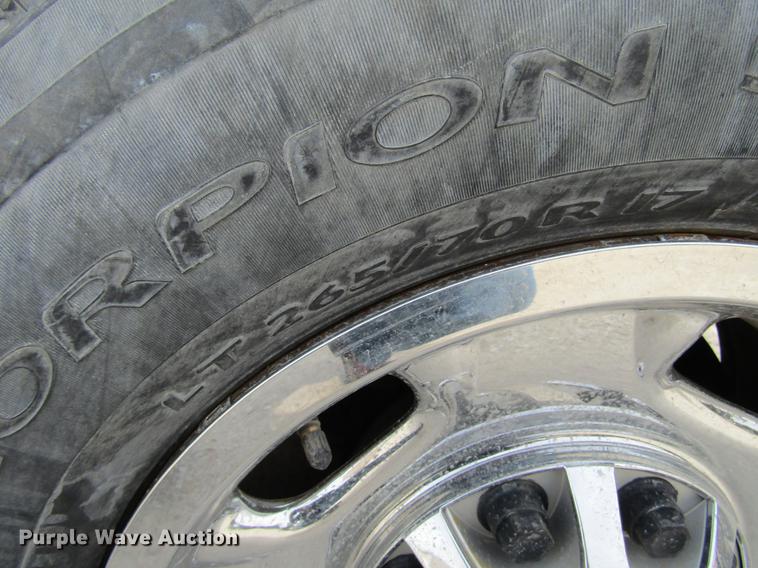 image for item DD7428 2014 Chevrolet Silverado 2500HD Crew Cab utility bed pickup truck