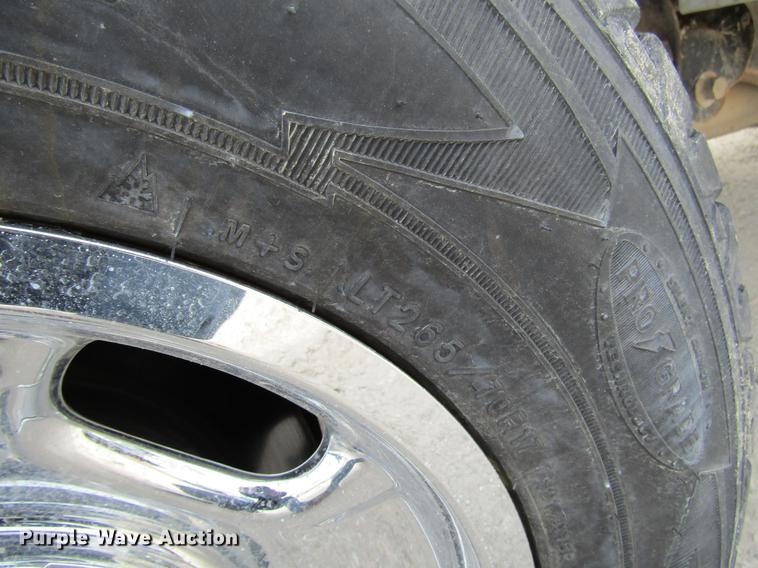 image for item DD7428 2014 Chevrolet Silverado 2500HD Crew Cab utility bed pickup truck