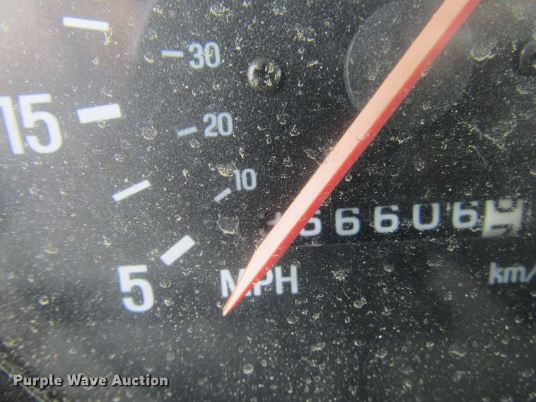 image for item DD7429 1998 Ford L8513 Louisville 113 service truck with crane