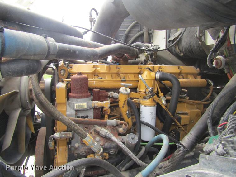 image for item DD7429 1998 Ford L8513 Louisville 113 service truck with crane