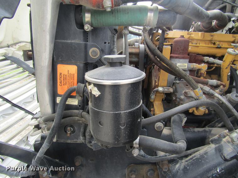 image for item DD7429 1998 Ford L8513 Louisville 113 service truck with crane