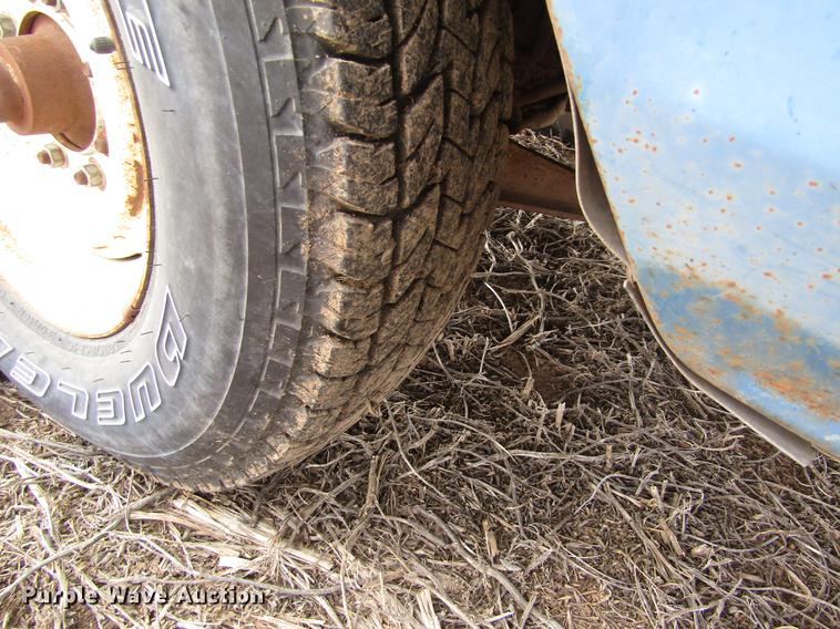 image for item DD8754 1978 Ford F250 pickup truck