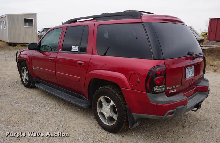 image for item DE3216 2004 Chevrolet TrailBlazer EXT SUV