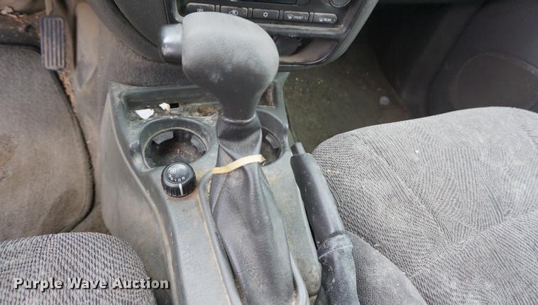 image for item DE3216 2004 Chevrolet TrailBlazer EXT SUV