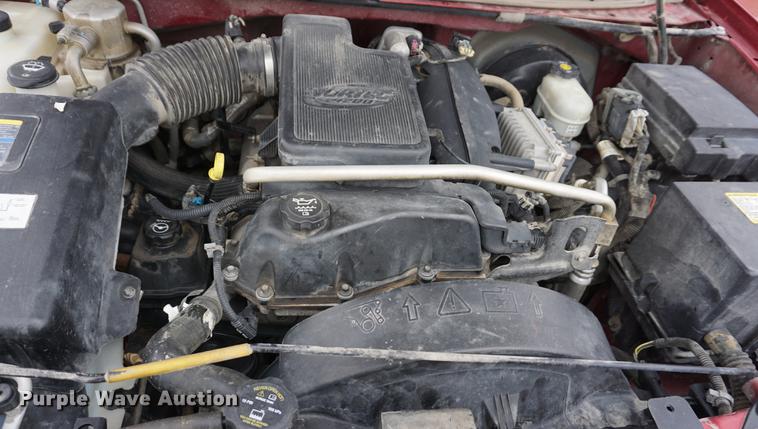 image for item DE3216 2004 Chevrolet TrailBlazer EXT SUV