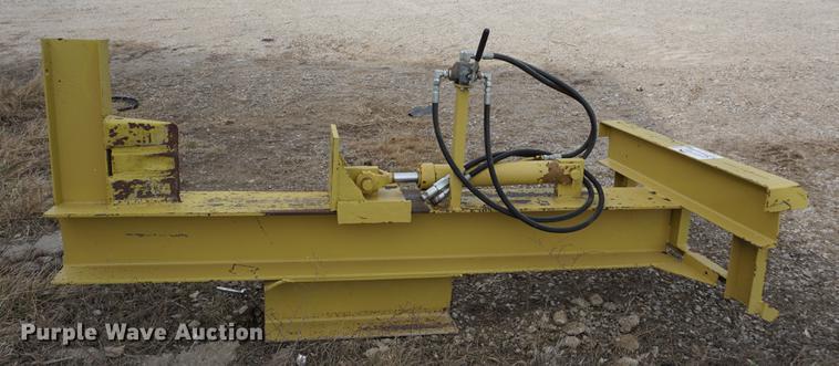 image for item DE3239 Shop built log splitter