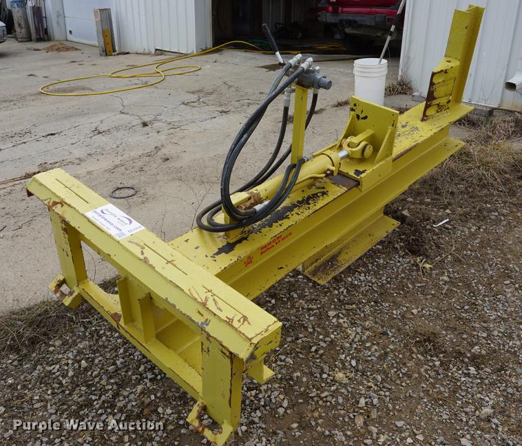 image for item DE3239 Shop built log splitter