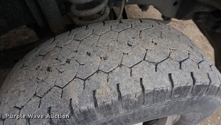 image for item DE3253 2013 Ford F350 Super Duty Lariat Crew Cab pickup truck