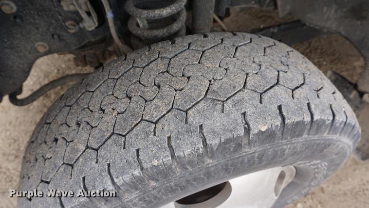 image for item DE3253 2013 Ford F350 Super Duty Lariat Crew Cab pickup truck