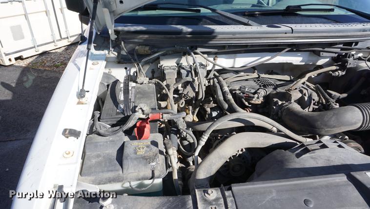 image for item DE3263 2006 Ford F150 pickup truck