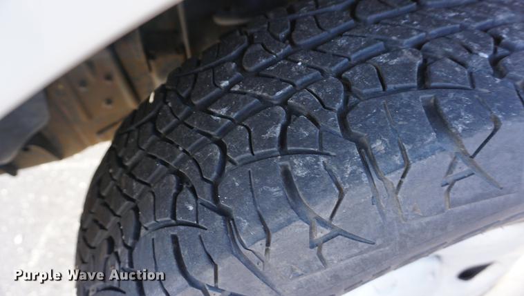 image for item DE3263 2006 Ford F150 pickup truck