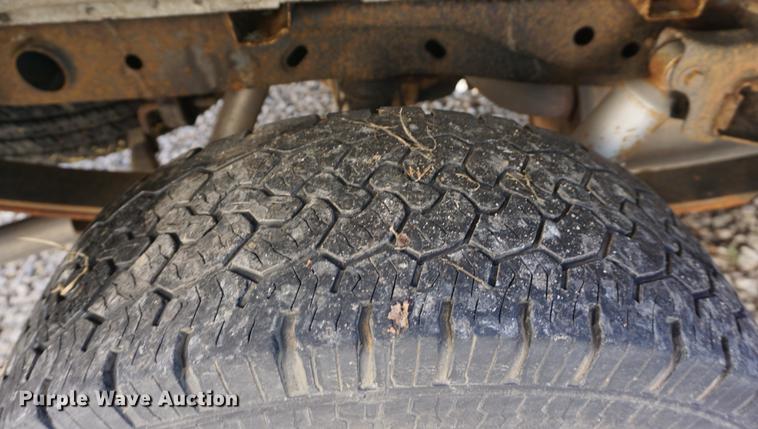 image for item DE3263 2006 Ford F150 pickup truck