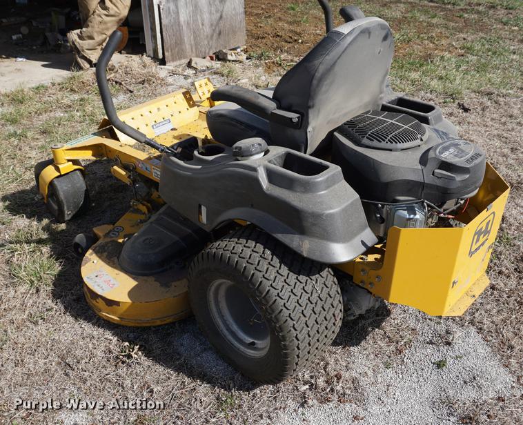 image for item DE3277 2015 Hustler Raptor SD934778 ZTR lawn mower