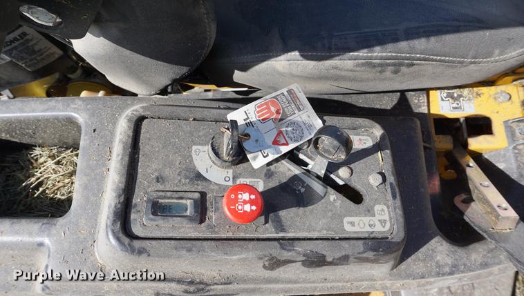 image for item DE3277 2015 Hustler Raptor SD934778 ZTR lawn mower