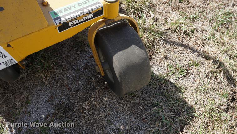 image for item DE3277 2015 Hustler Raptor SD934778 ZTR lawn mower