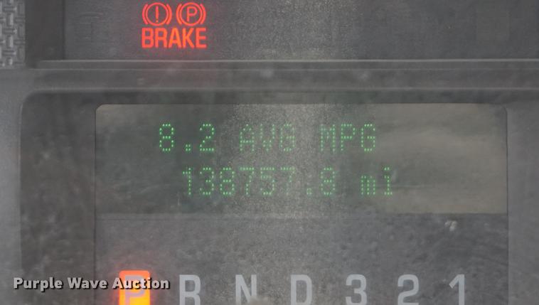 image for item DE3279 2010 Ford F250 Super Duty pickup truck