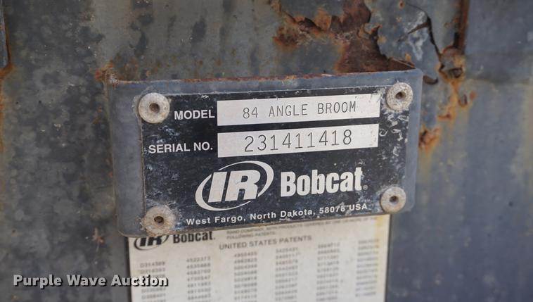 image for item DE3292 Bobcat 84 angle broom