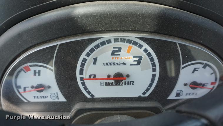 image for item DE3293 2010 Kubota B3030 MFWD tractor